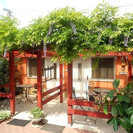 Park Villa *