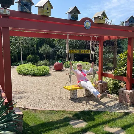 Park * エゲル